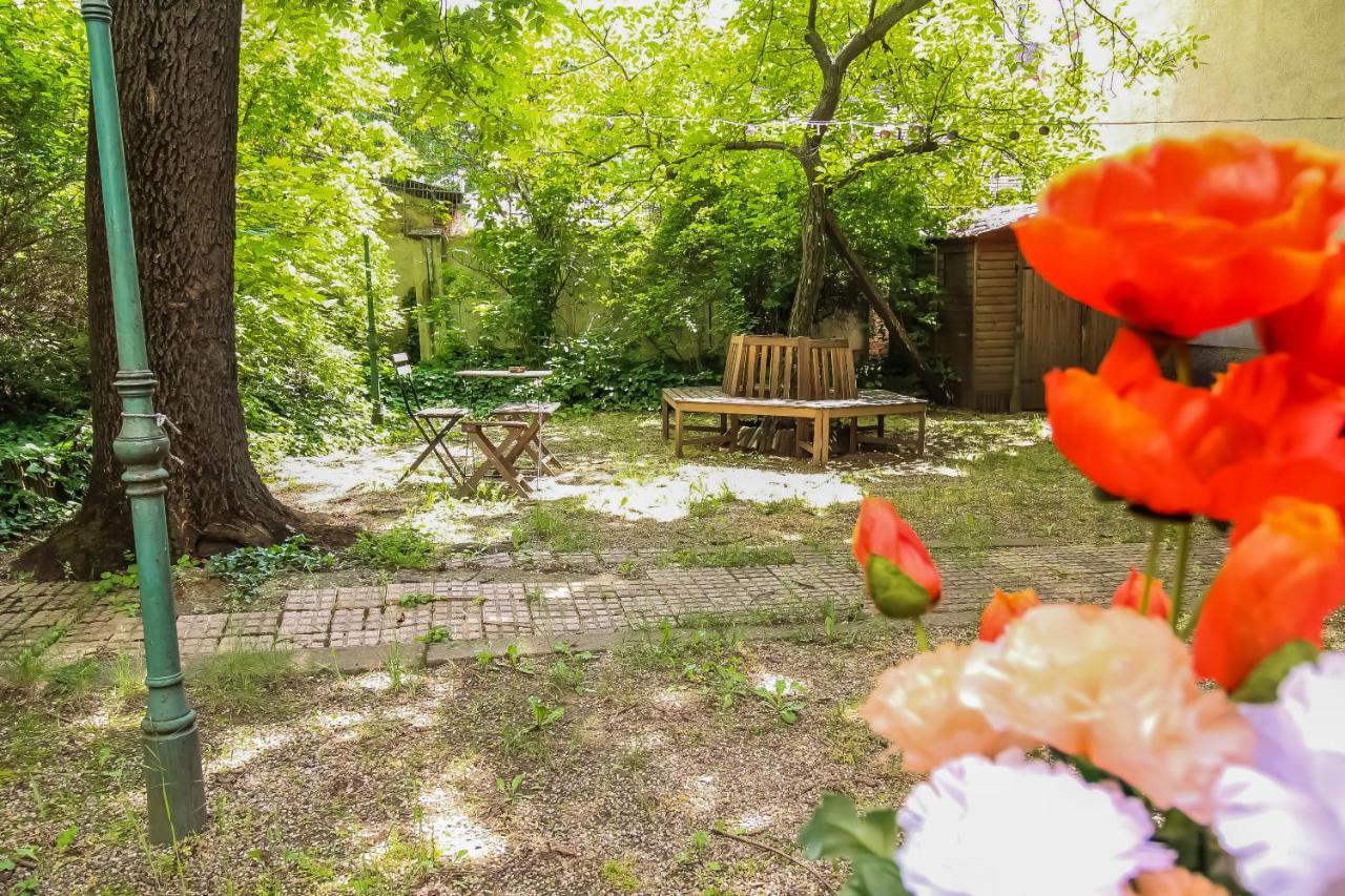 Private Double Bed Room With Bathroom Βιέννη Εξωτερικό φωτογραφία